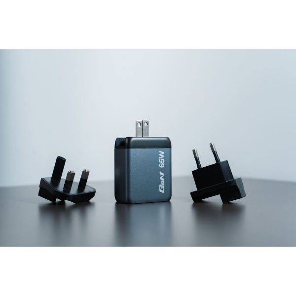 GNC-65 GaN Charger 65W with 2 x USB-C® PD 65W / 1 x USB-A QC 3.0 resmi